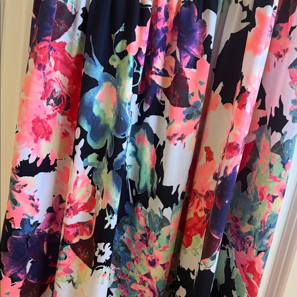 Beeson River Multicolor Floral Midi Dress - Picture 3 of 4